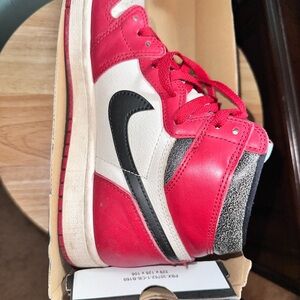 Jordan 1 Nike Mens Red and Black Sneakers